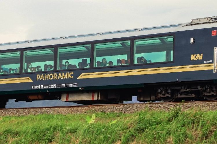 PT KAI (Persero) Daop 4 Semarang mengoperasikan KA Panoramic di rangkaian KA Argo Muria dengan relasi Semarang Tawang-Gambir Jakarta PP, mulai besok Selasa (21/3/2023). (Dok. Humas Daop 4 Semarang)