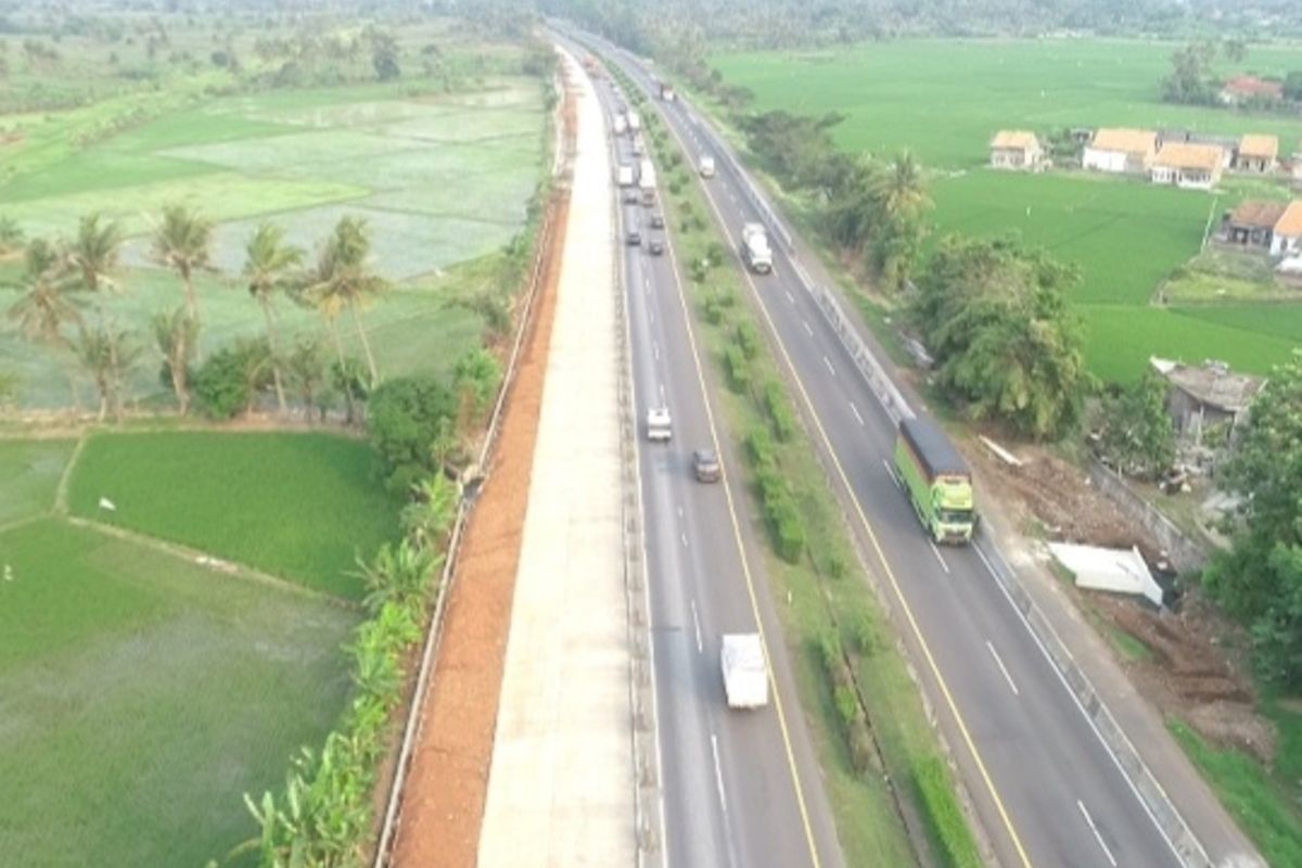 Arus Lalu Lintas Tol Tangerang-Merak Saat Libur Nataru Diprediksi Turun akibat Cuaca Ekstrem