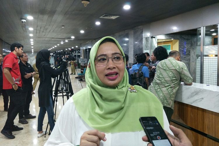 Wakil Ketua Komisi II DPR, Nihayatul Wafiroh di Kompleks Parlemen Senayan, Jakarta, Selasa (19/3/2019). 