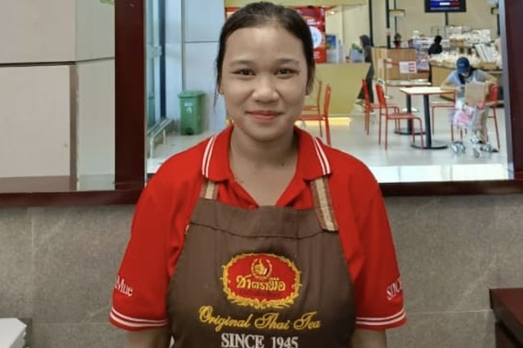 Cerita Windi, Pendam Keinginan Temani Anak demi Menghidupinya