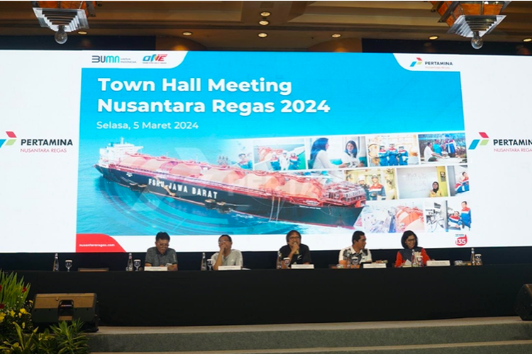 Mengangkat tema New Spirit Towards the Highest Level, salah satu unit usaha Pertamina yaitu PT Nusantara Regas (NR) menyelenggarakan Town Hall Meeting di Jakarta, Selasa (5/3/2024).