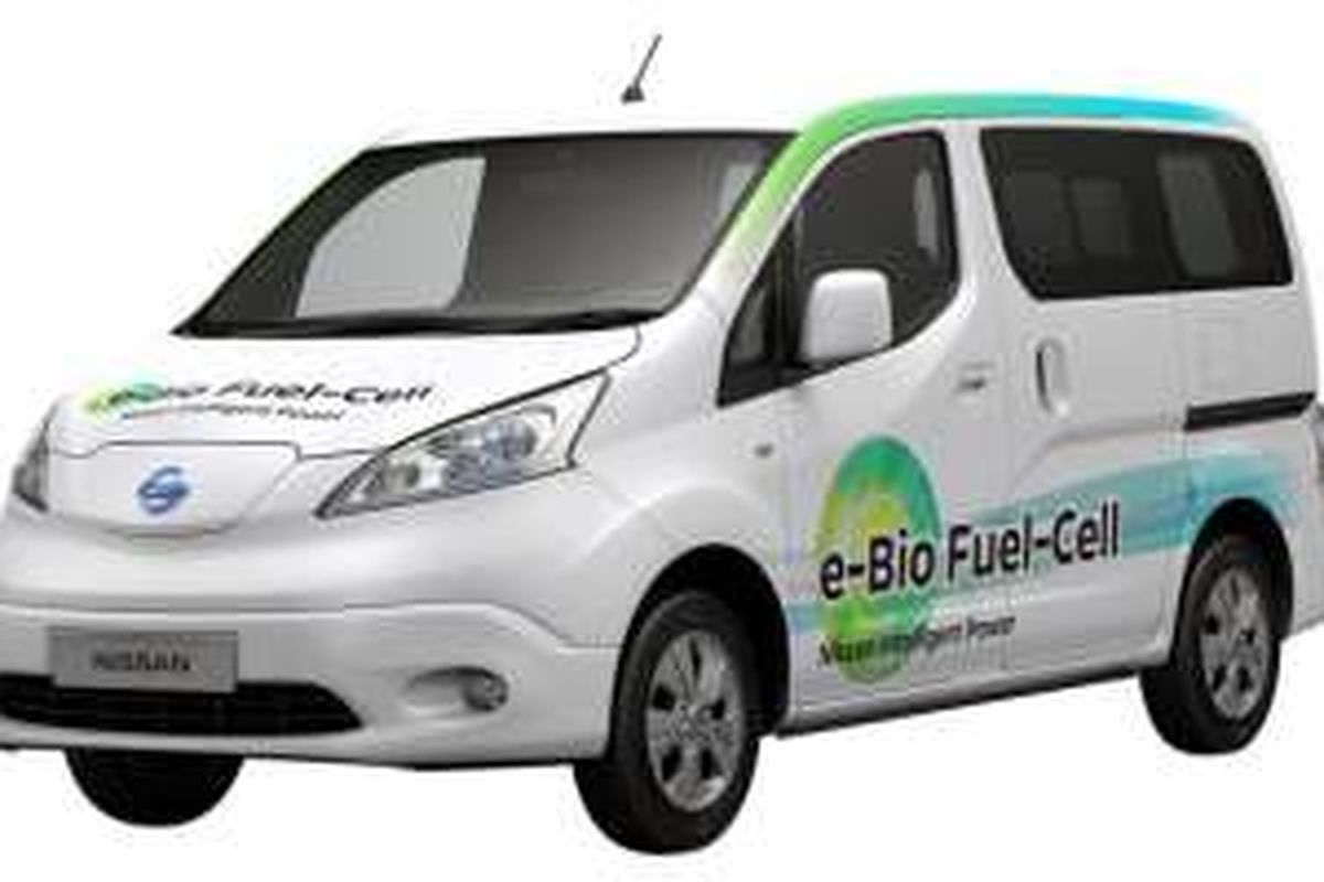 Teknologi fuel-cell Nissan menggunakan bio-ethanol diperkenalkan pada prototipe e-NV200 atau Evalia versi listrik.