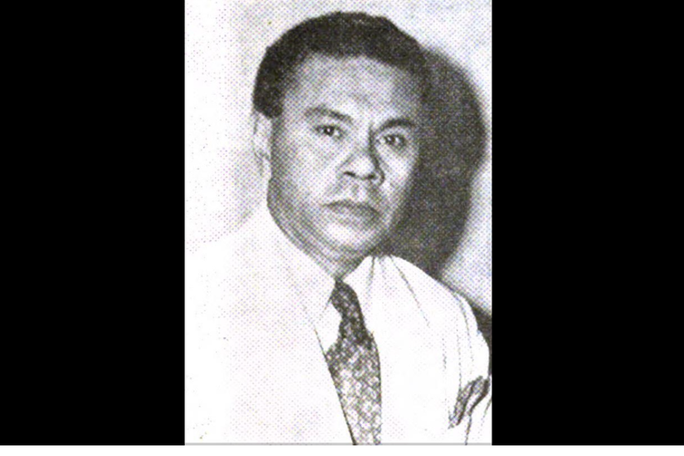 Gubernur Maluku Mr. J. Latuharhary. Pada 9 Oktober 1945 Latuharhary menyeru rakyat  Ambon untuk mempertahankan kemerddekaan Indonesia di Ambon