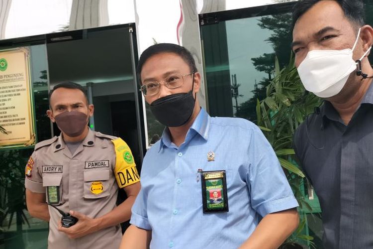 Humas Pengadilan Negeri Jakarta Barat Eko Aryanto saat ditemui di Pengadilan Negeri Jakarta Barat, Rabu (26/1/2022). ANTARA/Walda