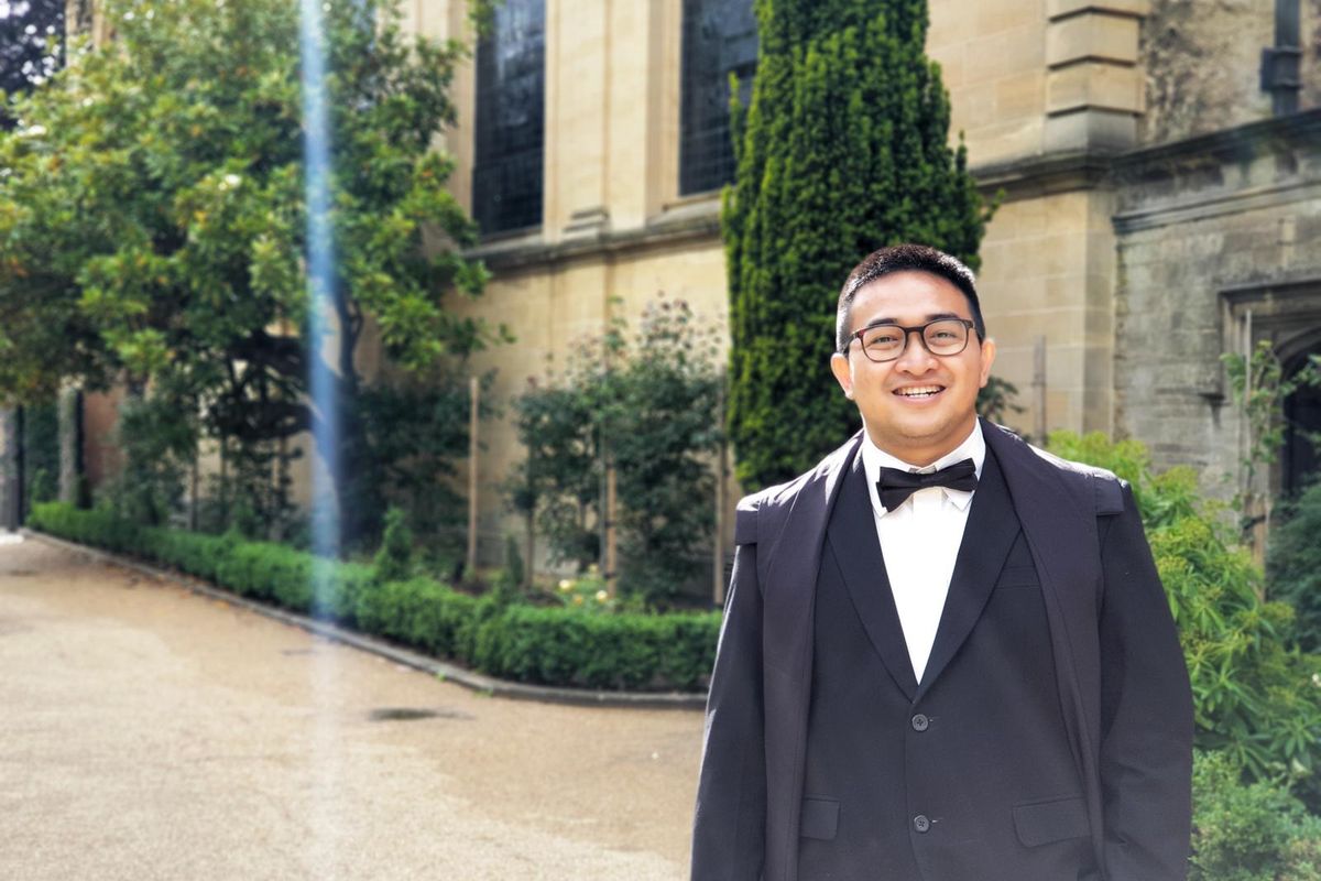 Indra Rudiansyah, warga negara Indonesia yang terlibat dalam penelitian dan pembuatan vaksin Covid-19 di Universitas Oxford, Inggris. 