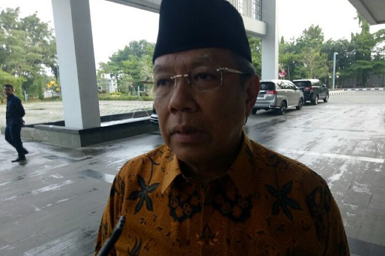 Wakil Wali Kota Tangerang Selatan Benyamin Davnie menjelaskan terkait.  Jalur Mass Rapid Transit (MRT) koridor Selatan-Utara diteruskan ke wilayah Tangerang Selatan         