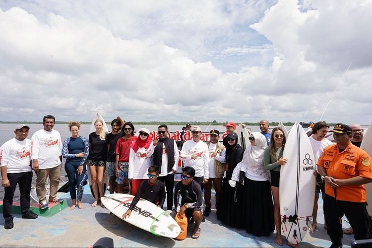 Kembali hadir setelah terhenti selama dua tahun, Festival Bekudo Bono mendapat dukungan dari Pemerintahan pusat, daerah, dan Gubernur Riau (Gubri) Syamsuar. 