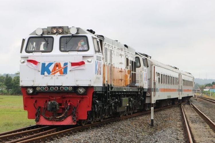 Jadwal dan Harga Tiket KA Banyubiru Ekspres Rute Solo-Semarang PP 2025