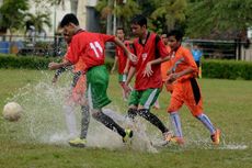 Di Liga Santri, Pemain Harus Cium Tangan Wasit dan Pertandingan Berhenti Saat Azan