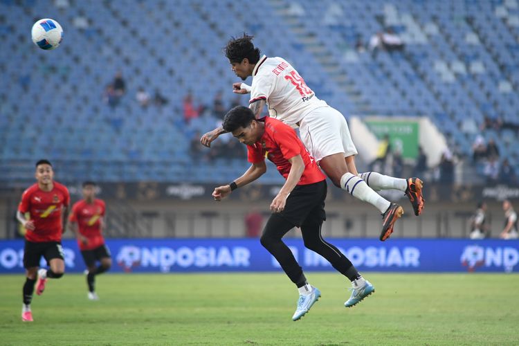 Kekecewaan Pelatih DPMM FC Usai Kebobolan 2 Gol Arema FC