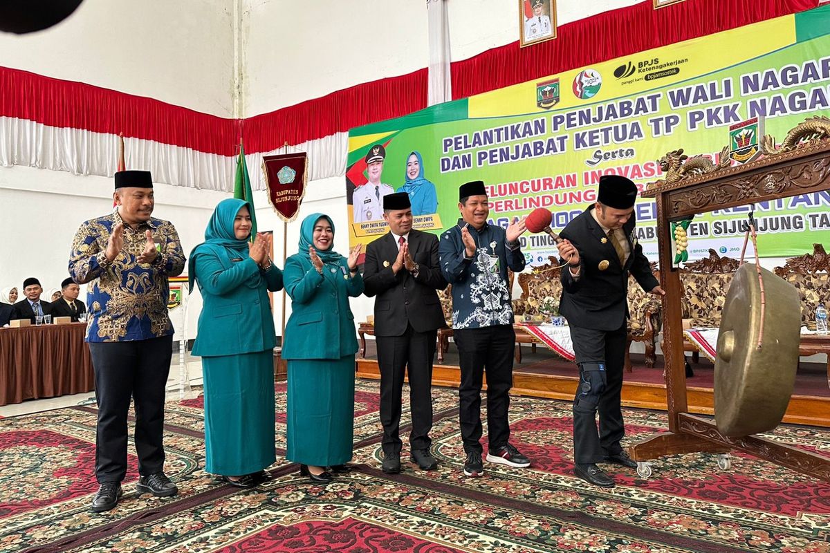 Pemkab Sijunjung luncurkan 1 Nagri 100 Pekerja Rentan