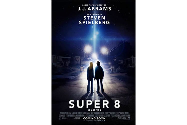 Poster film super 8 (2011), disutradarai J.J.Abram. Tayang di Amazon Prime Video