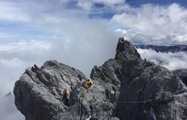 絶景と感動が待っている 初めての海外登山におすすめの場所10選 Yama Hack