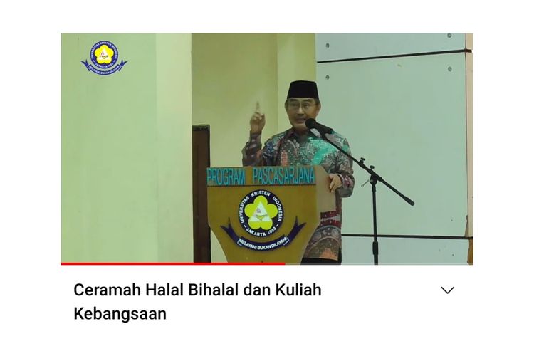 Jimly asshiddiqie saat memberikan materi kebangsaan di acara halal bihalal UKI Jakarta. 