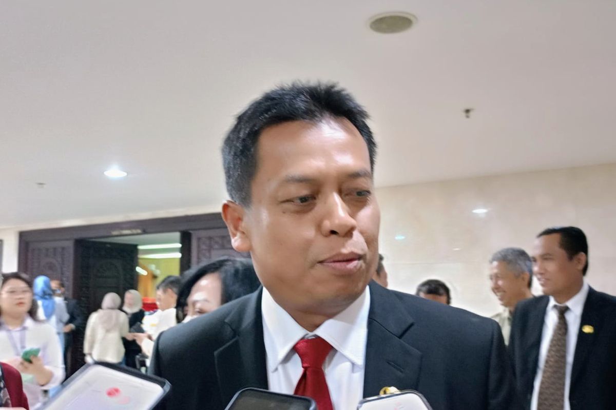 Sekda DKI Jakarta Joko Agus Setyono saat ditemui di Gedung DPRD DKI Jakarta, Senin (23/10/2023).