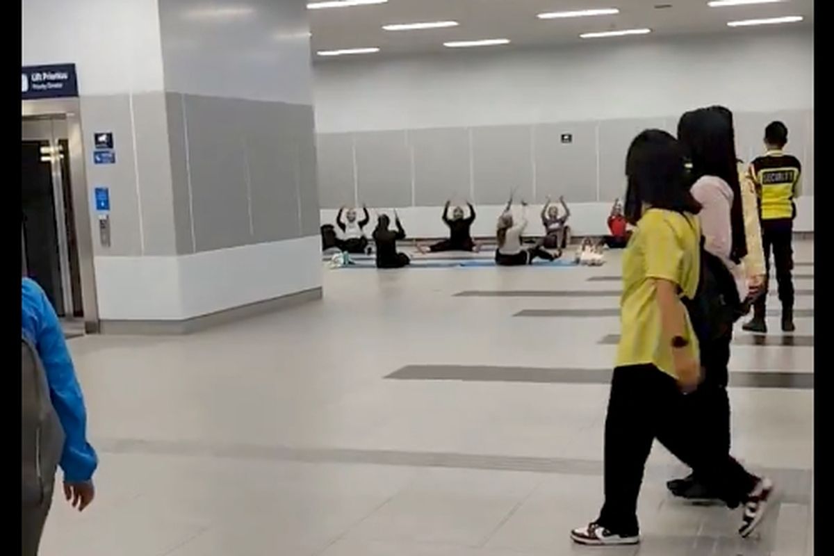MRT Jakarta Hentikan Kegiatan 