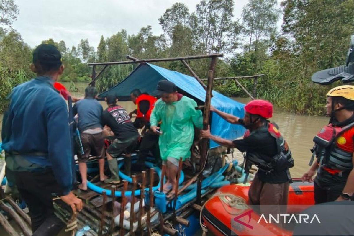 Tim SAR Pangkalpinang Temukan Tubuh Penambang yang Diterkam Buaya