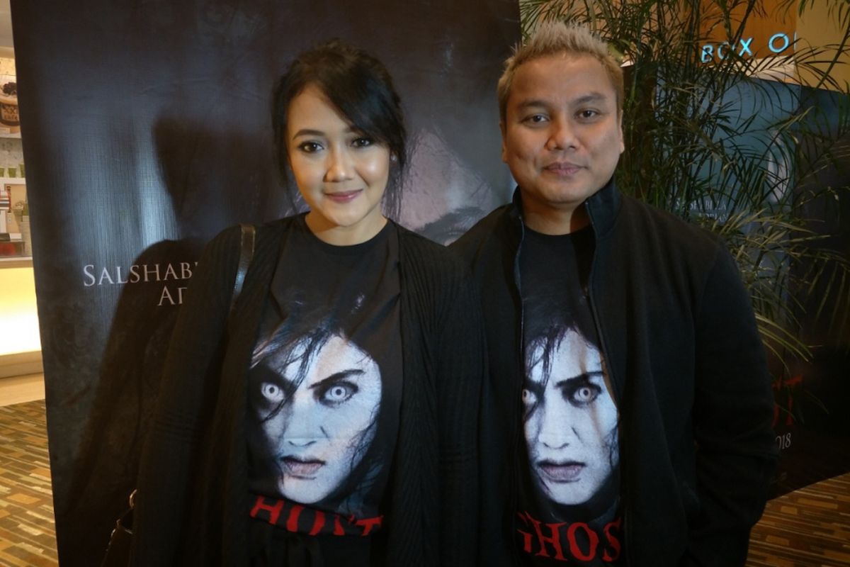 Rheina Ipeh dan suaminya, sutradara Findo Purwono HW, dalam wawancara di sela press screeming film Ghost di XXI Epicentrum, Jakarta Selatan, Senin (22/1/2018) sore.