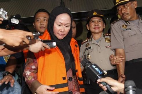 Eks Gubernur Banten Ratu Atut Chosiyah Bebas Bersyarat