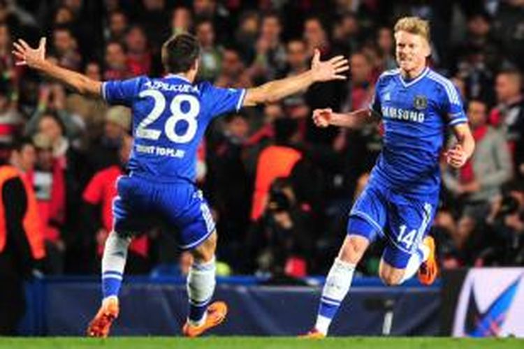 Gelandang Chelsea, Andre Schuerrle, saat merayakan gol ke gawang Paris Saint-Germain pada leg kedua perempat final Liga Champions, Selasa atau Rabu (9/4/2014) dini hari WIB.