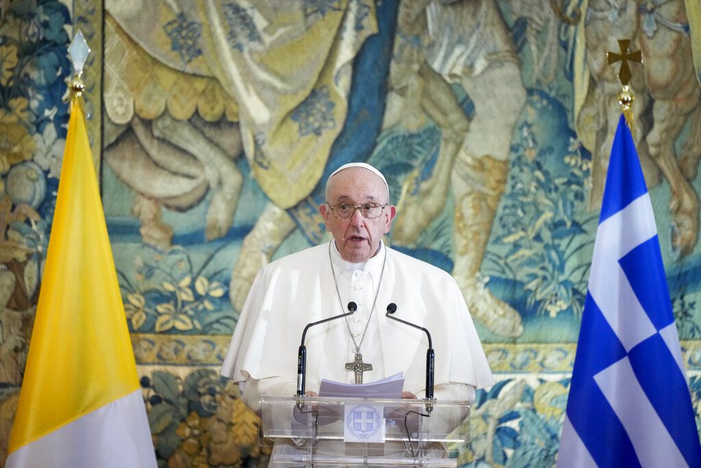 Paus Fransiskus Kecam Perlakuan Negara-negara Eropa terhadap Migran