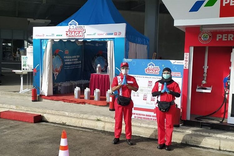 Menjelang libur Natal dan Tahun Baru 2021, PT Pertamina terus meningkatkan pelayanan digital untuk mempermudah penyaluran Bahan Bakar Minyak (BBM) kepada masyarakat.