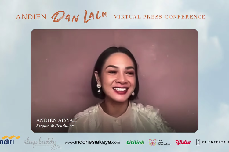 Penyanyi Andien dalam konferensi pers virtual Andien 22 Tahun Berkarya, Melodi Monolog: Dan Lalu pada Kamis (17/2/2022).