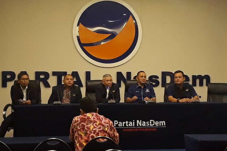 Konferensi pers di Kantor DPP Nasdem, Jakarta Pusat, Senin (23/9/2019).