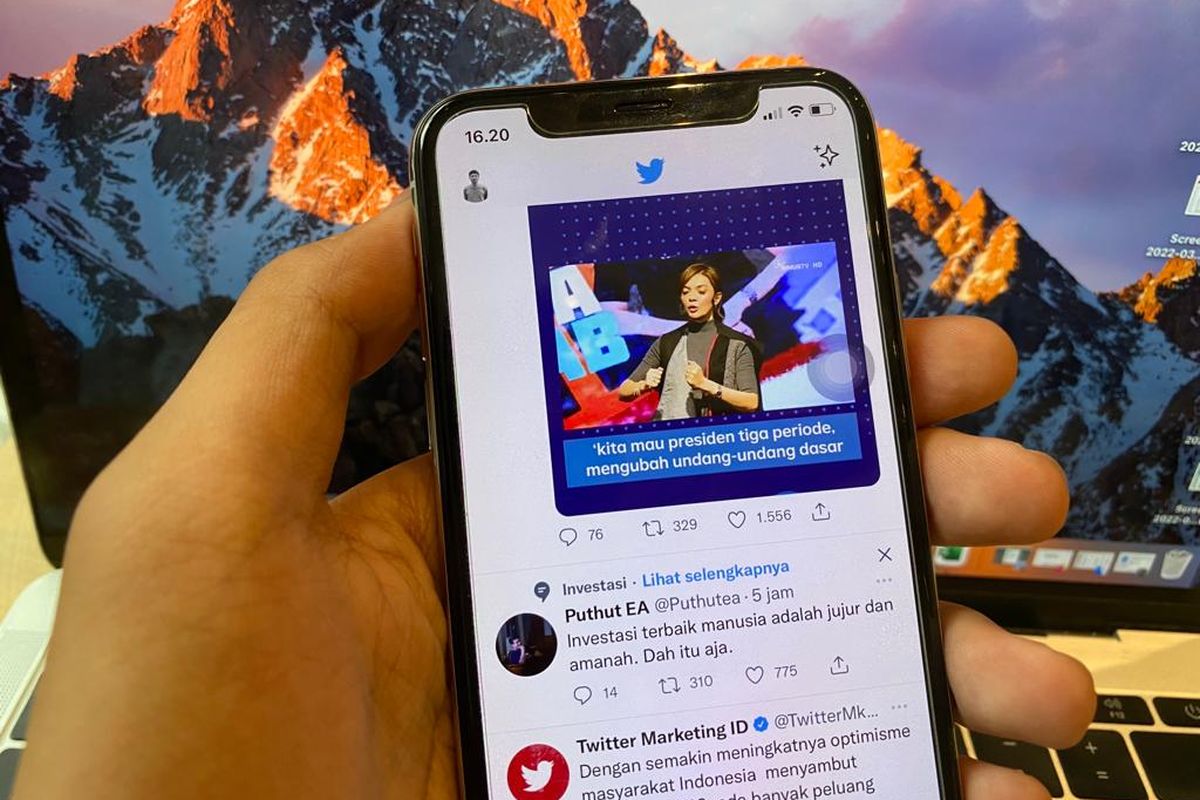 Ilustrasi aplikasi Twitter di iPhone