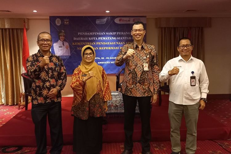 Wali Kota Pematang Siantar Susanti Dewayani saat menghadiri kegiatan pendampingan SAKIP dari Kemenpan-RB di Ambhara Hotel Jakarta, pada (8/8/2023) sampai Rabu (9/8/2023).

