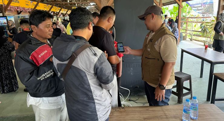 Belum Resmi Dibuka, Warga Membeludak Antusias Kunjungi IKN