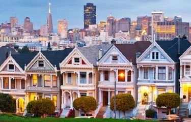 Deretan rumah di San Fransisco, Amerika Serikat.