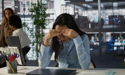 Generasi Sandwich Mudah Burnout akibat Beban Ekonomi dan Tekanan Kerja