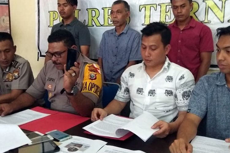 Suleman Hi Hafel, terduga pelaku penyebar konten hoaks terhadap kapolres Ternate, Maluku Utara, melalui facebook, resmi meminta maaf, Selasa (4/12/2018)