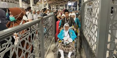 Terminal Ajyad Sediakan Jalur Khusus Lansia, Jemaah Haji Tak Perlu Berdesakan