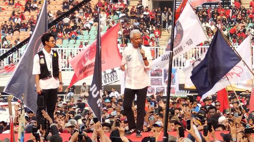 Di Pakansari Bogor, Ganjar Yakin Entaskan Kemiskinan lewat Investasi Pendidikan