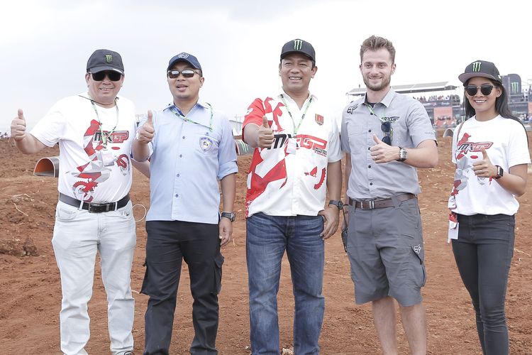 Wali Kota Semarang Hendrar Prihadi bersama penyelenggara Motocross Grand Prix (MXGP) meninjau sirkuit BSB Mijen Semarang yang akan menggelar balapan MXGP of Asia 2019 12-14 Juli 2019