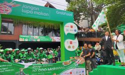 Pecahkan Rekor MURI, Grab Gelar Gerakan Jangan Lupa Makan