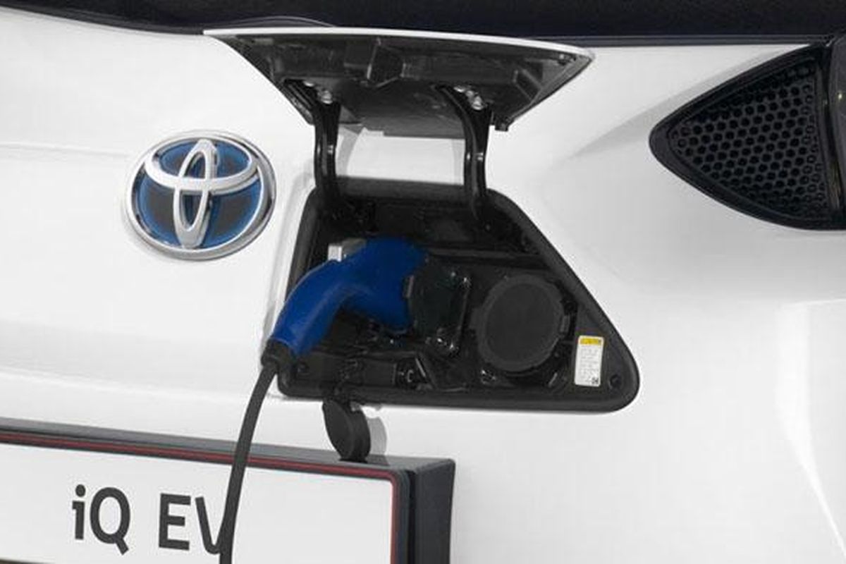 iQ Electric Vehicle (EV) milik Toyota.