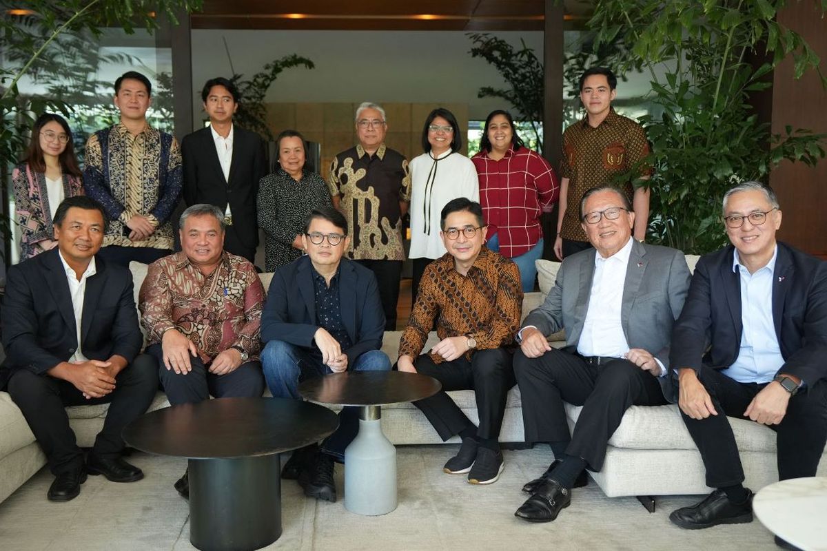 ASEAN-BAC melakukan roadshow ke Manila, Filipina beberapa waktu lalu.