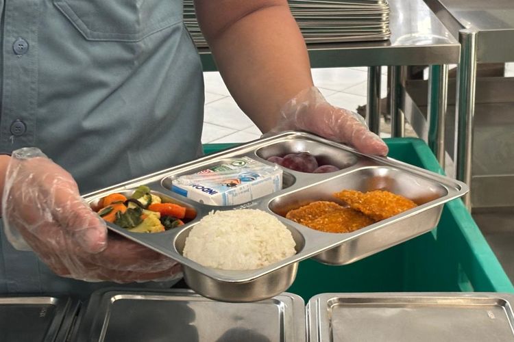 Cerita Relawan Makan Bergizi Gratis Bangkalan, Terpukul Dapur MBG Libur 3 Minggu Akibat Aturan Baru