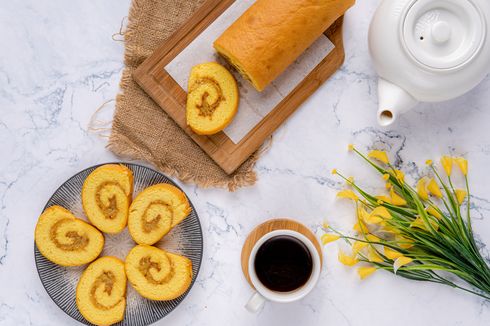 Resep Bolu Gulung Kukus Motif Tutul Cokelat, Lembut Maksimal