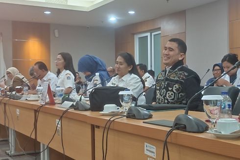 Soroti Penampilan Kadis Parekraf Saat Rapat, Anggota DPRD DKI: Jangan-jangan Beli di Luar Negeri