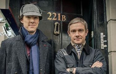Karakter Sherlock Holmes dan Dr John Watson yang diperankan Benedict Cumberbatch dan Martin Freeman.