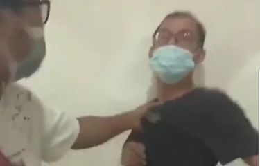 Viral, Video Pria Ditangkap karena Intip Perempuan di Toilet SPBU ...