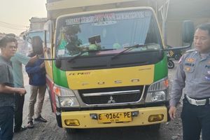 Truk Berhenti Mendadak di Tengah Jalur Pantura Indramayu, Sopirnya Ternyata Meninggal
