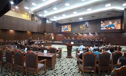 Penolakan Permohonan Uji Formil UU KSDAHE 'Legal but Not Legitimate'