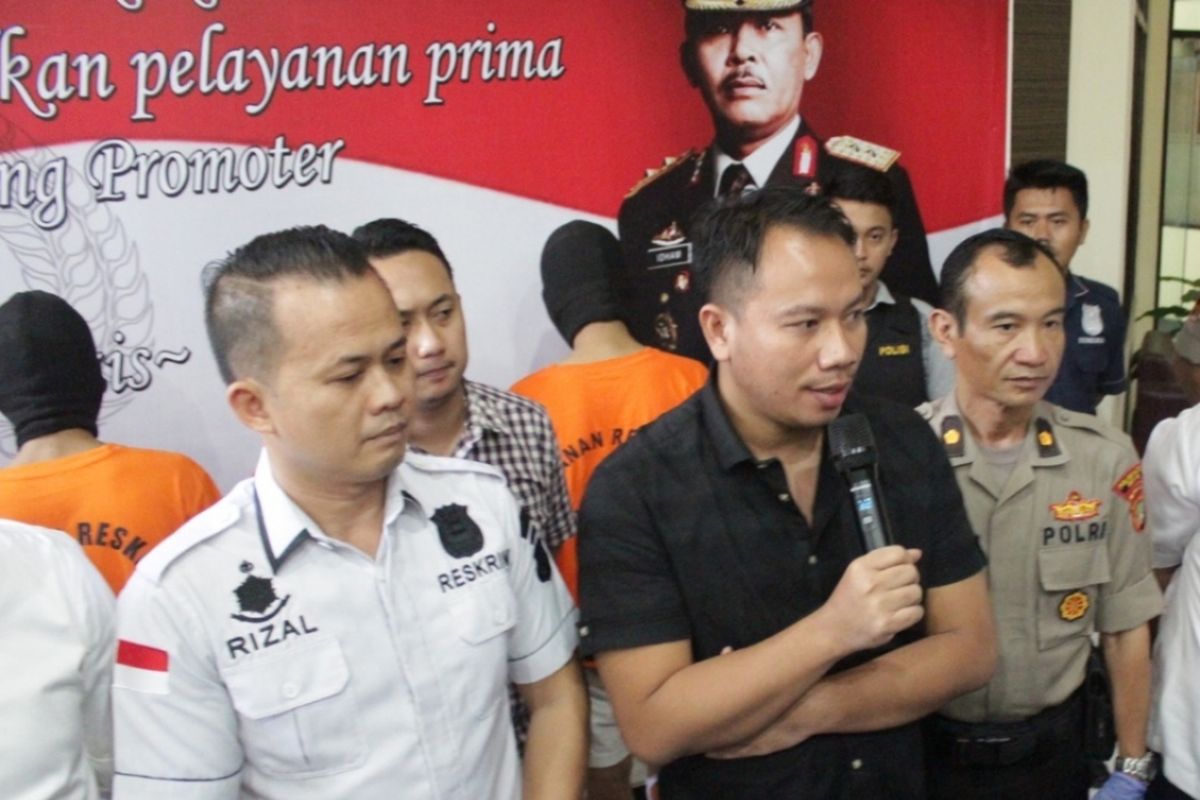 Artis Vicky Prasetyo di Mapolres Metro Bekasi, Kabupaten Bekasi, Rabu (23/1/2019).