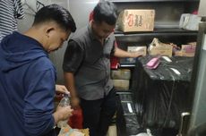 Polisi di Ambon Sita 540 Liter Miras Saat Razia di Kapal