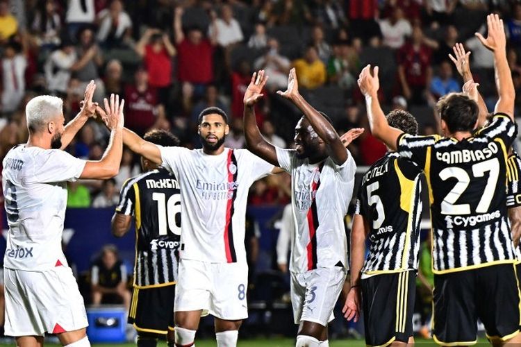 Selebrasi Olivier Giroud usai mencetak gol dalam laga Soccer Champions Tour antara Juventus vs AC Milan di Dignity Health Sports Park, California, Amerika Serikat, 27 Juli 2023. Serie A Liga Italia 2023-2024 akan dimulai pada 19 Agustus 2023. (Photo by Frederic J. BROWN / AFP)